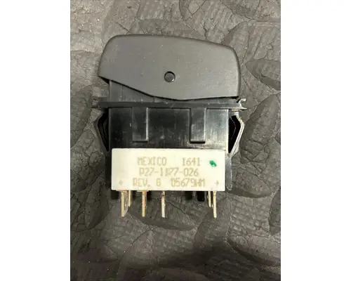 PETERBILT 579 Switch, misc 