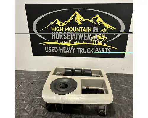 PETERBILT 579 Switch, misc 