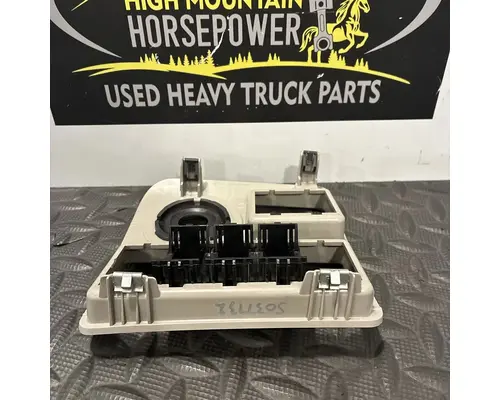 PETERBILT 579 Switch, misc 