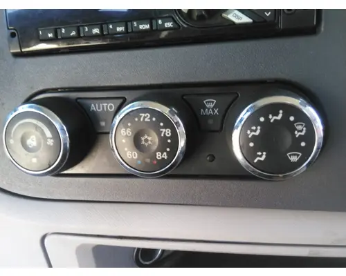 PETERBILT 579 TEMPERATURE CONTROL