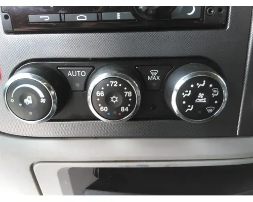 PETERBILT 579 TEMPERATURE CONTROL
