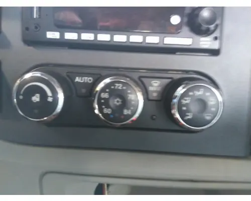 PETERBILT 579 TEMPERATURE CONTROL