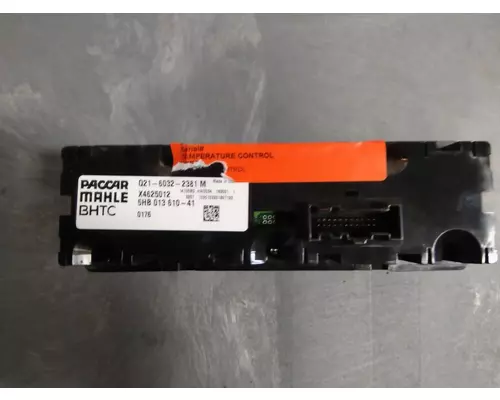 PETERBILT 579 TEMPERATURE CONTROL