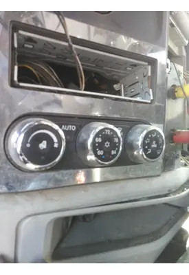PETERBILT 579 TEMPERATURE CONTROL