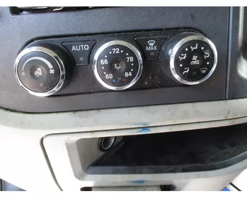 PETERBILT 579 TEMPERATURE CONTROL