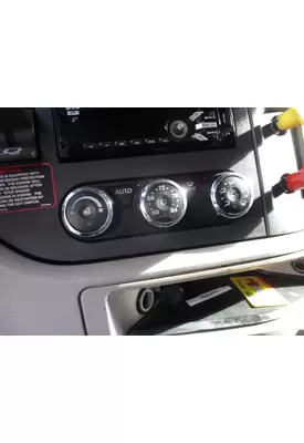 PETERBILT 579 TEMPERATURE CONTROL