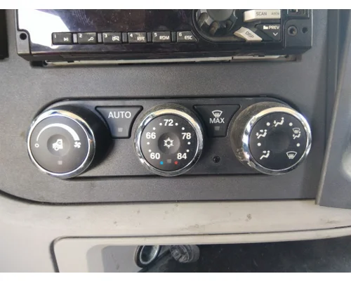 PETERBILT 579 TEMPERATURE CONTROL