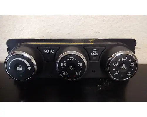 PETERBILT 579 TEMPERATURE CONTROL