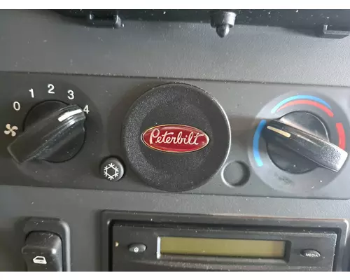 PETERBILT 579 TEMPERATURE CONTROL