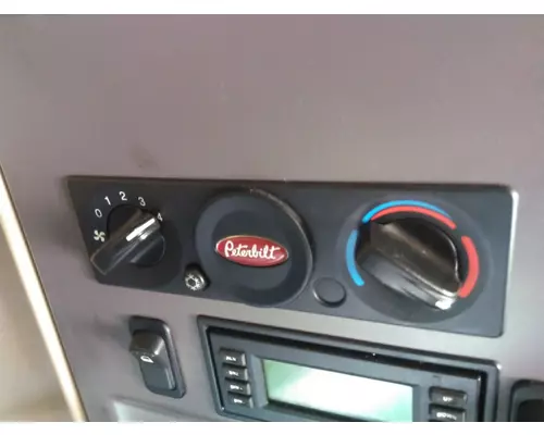 PETERBILT 579 TEMPERATURE CONTROL