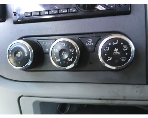 PETERBILT 579 TEMPERATURE CONTROL