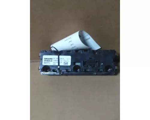 PETERBILT 579 TEMPERATURE CONTROL
