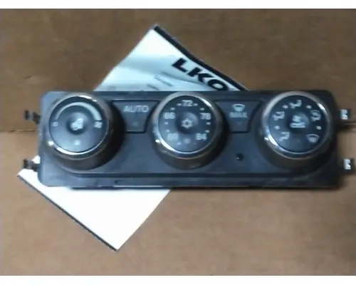 PETERBILT 579 TEMPERATURE CONTROL