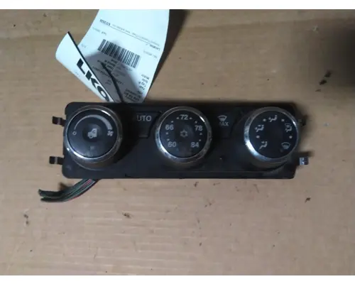 PETERBILT 579 TEMPERATURE CONTROL