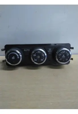 PETERBILT 579 TEMPERATURE CONTROL