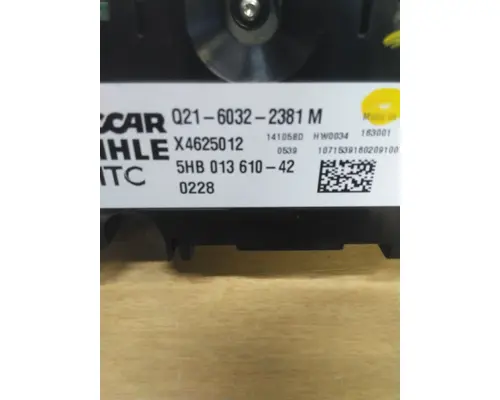 PETERBILT 579 TEMPERATURE CONTROL