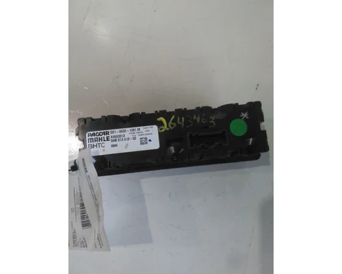 PETERBILT 579 TEMPERATURE CONTROL