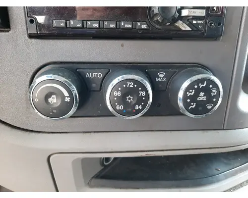 PETERBILT 579 TEMPERATURE CONTROL