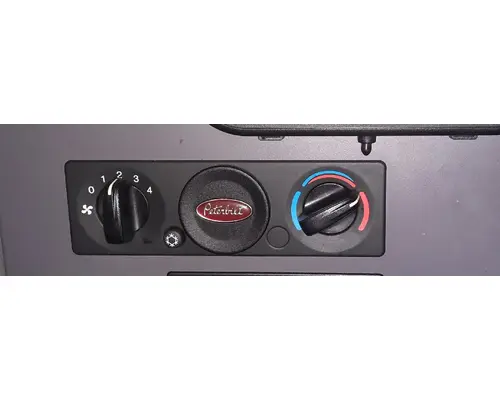PETERBILT 579 TEMPERATURE CONTROL