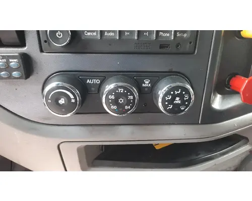 PETERBILT 579 TEMPERATURE CONTROL