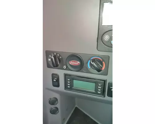 PETERBILT 579 TEMPERATURE CONTROL