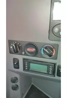 PETERBILT 579 TEMPERATURE CONTROL