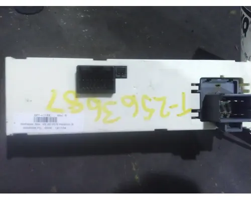 PETERBILT 579 TEMPERATURE CONTROL