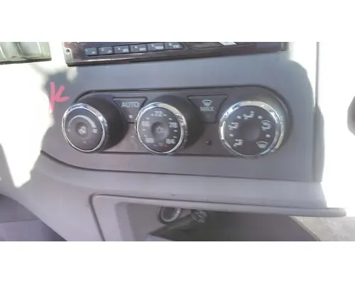PETERBILT 579 TEMPERATURE CONTROL