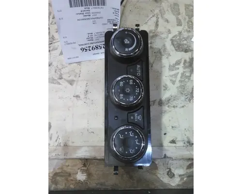 PETERBILT 579 TEMPERATURE CONTROL