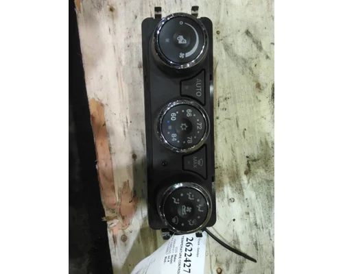 PETERBILT 579 TEMPERATURE CONTROL