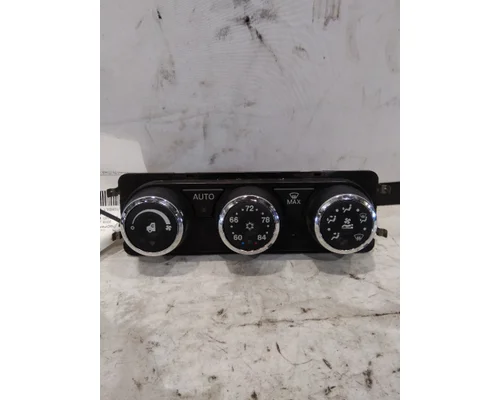 PETERBILT 579 TEMPERATURE CONTROL