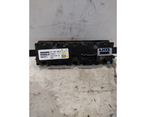 PETERBILT 579 TEMPERATURE CONTROL