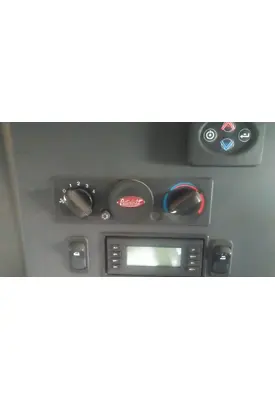 PETERBILT 579 TEMPERATURE CONTROL