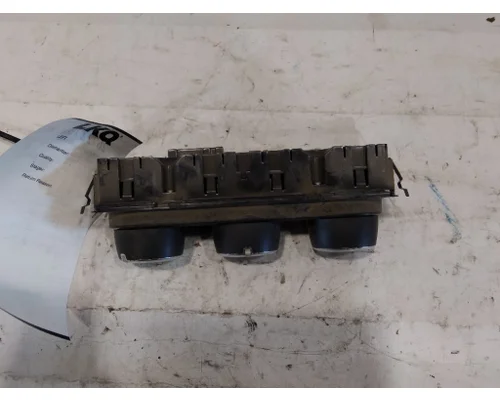 PETERBILT 579 TEMPERATURE CONTROL