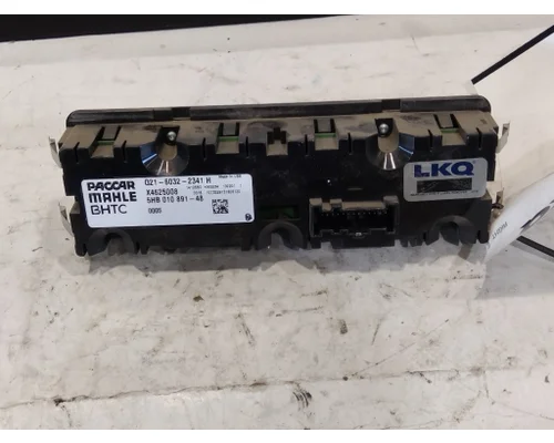 PETERBILT 579 TEMPERATURE CONTROL
