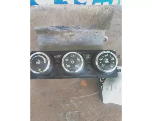 PETERBILT 579 TEMPERATURE CONTROL