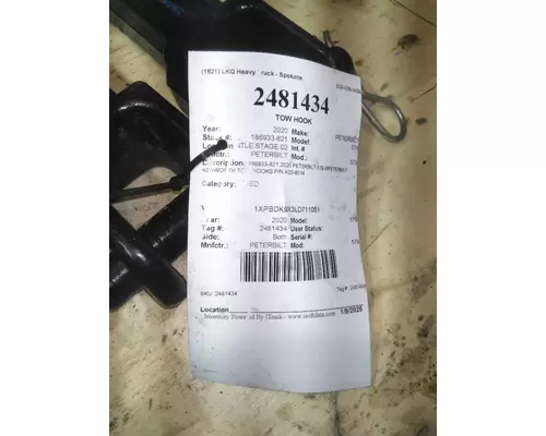 PETERBILT 579 TOW HOOK