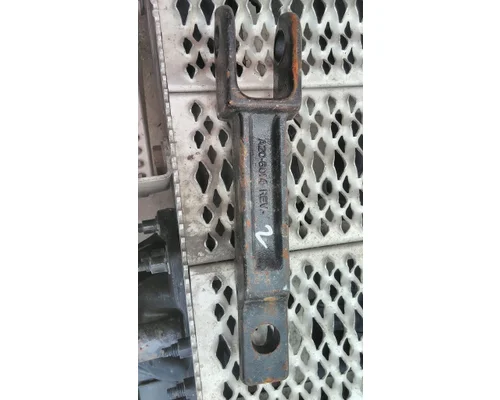 PETERBILT 579 TOW HOOK