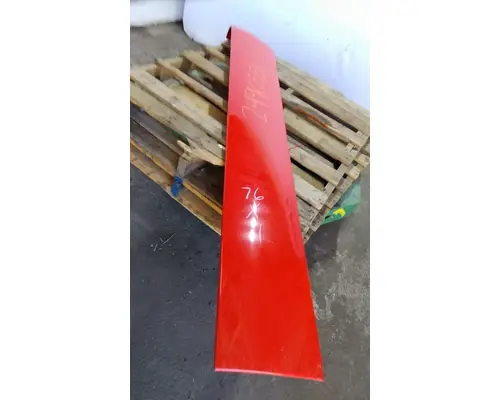 PETERBILT 579 TRIM EXTERIOR