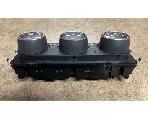 PETERBILT 579 Temperature Control