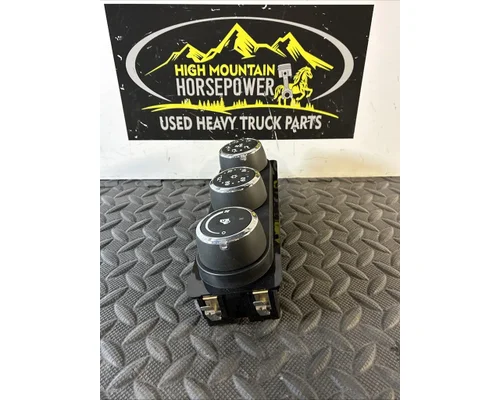 PETERBILT 579 Temperature Control