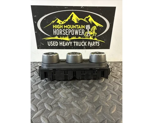 PETERBILT 579 Temperature Control