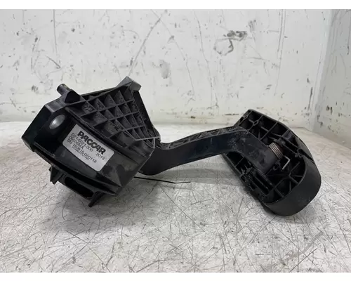 PETERBILT 579 Throttle Body Assembly