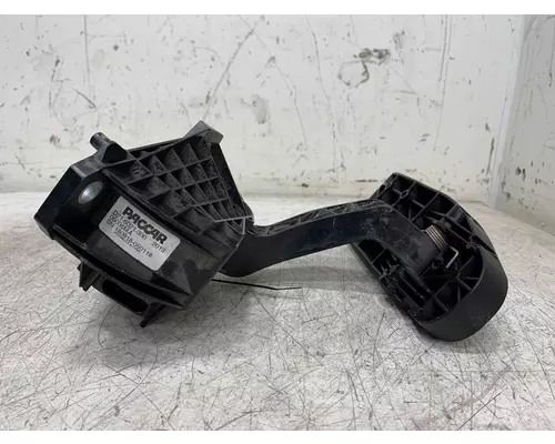 PETERBILT 579 Throttle Pedal