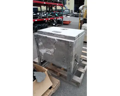 PETERBILT 579 Tool Box