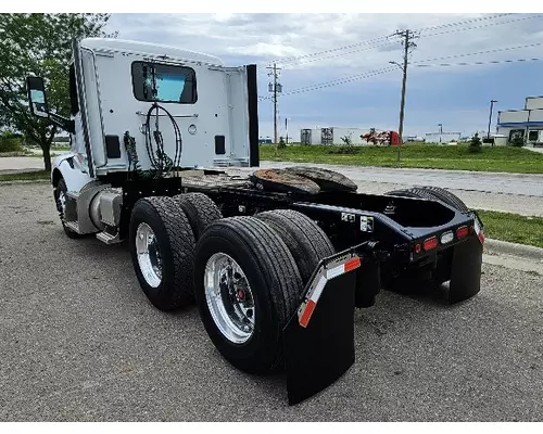 PETERBILT 579 Used Trucks