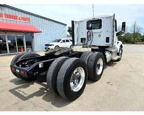 PETERBILT 579 Used Trucks