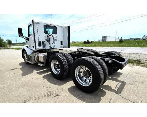 PETERBILT 579 Used Trucks