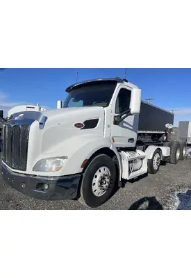 PETERBILT 579 VEHICLE FOR SALE