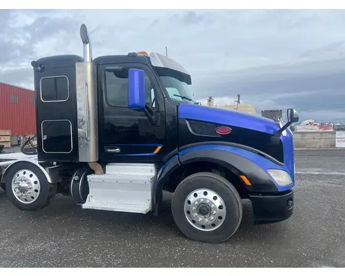 PETERBILT 579 VEHICLE FOR SALE